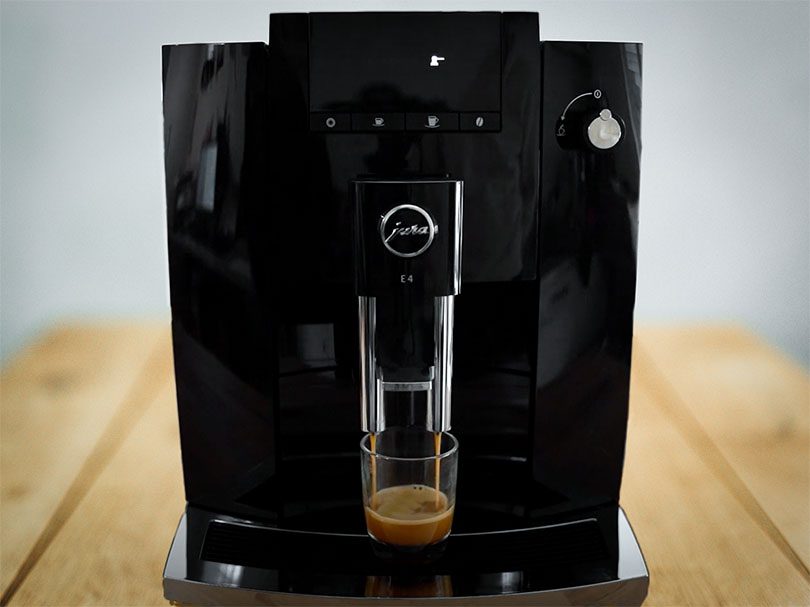 Jura E4 espresso machine making an espresso