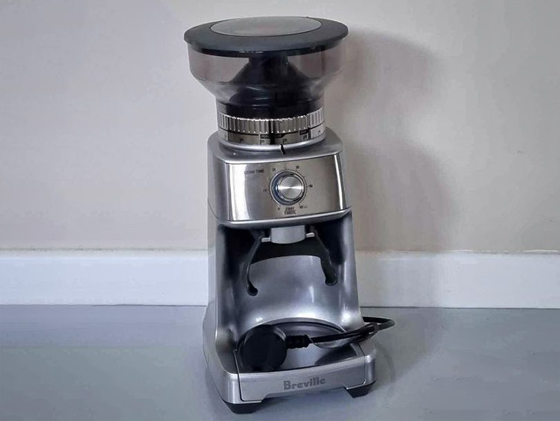 Breville Dose Control Pro sitting on kitchen counter