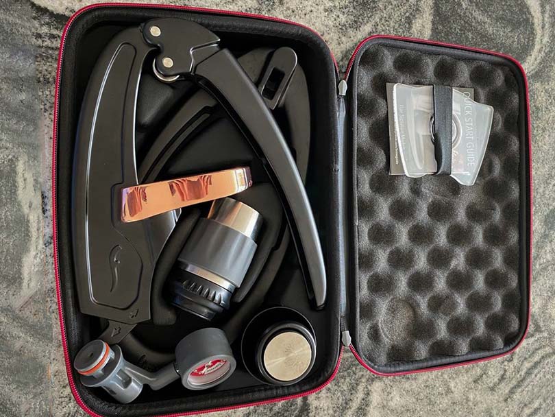 Flair Signature in it's carry case with included accessories