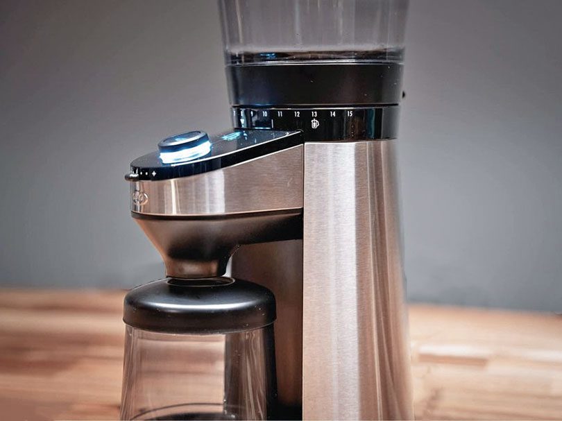 Side view of the upgraded Oxo Brew grinder with integrated scale