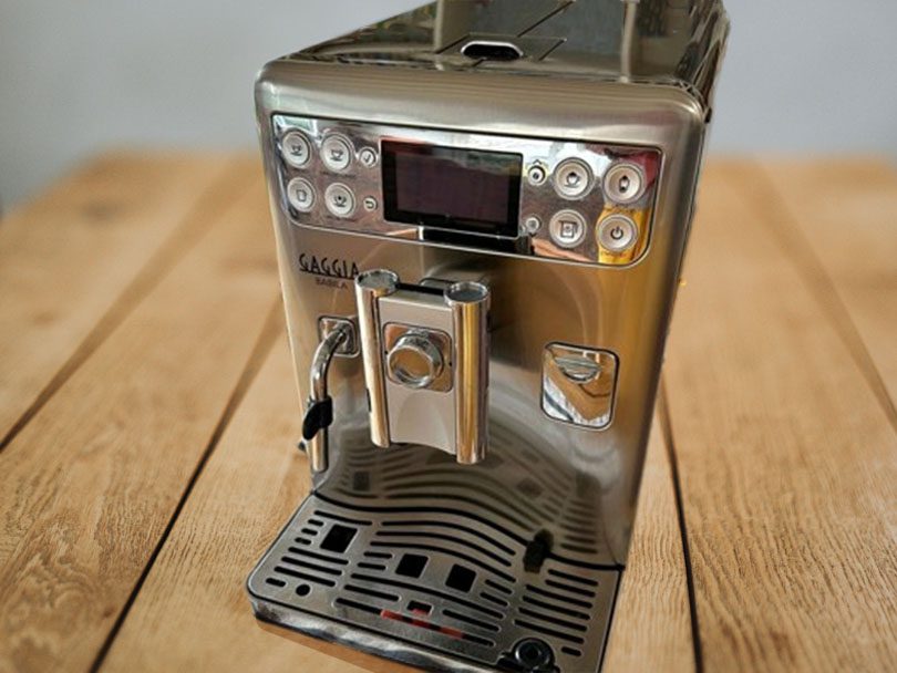 Side view of the Gaggia Babila espresso machine