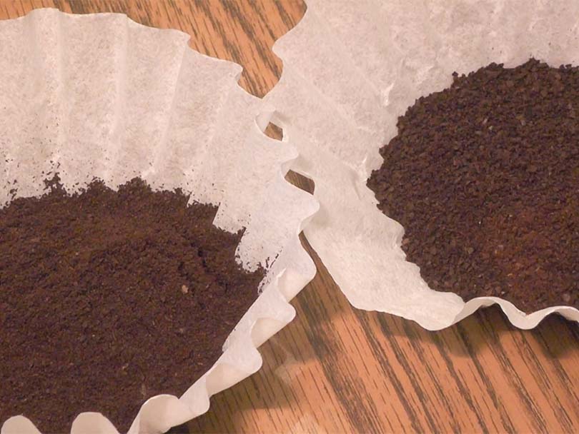 Paper filters showing fine and coarse grind sizes from the Capresso Infinity