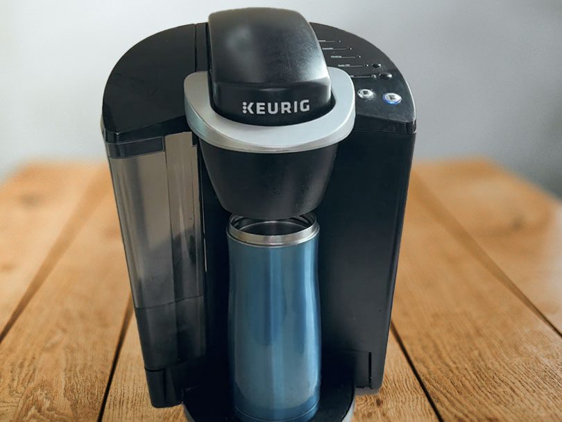 The Keurig K-Classic with a travel mug (drip tray removed)