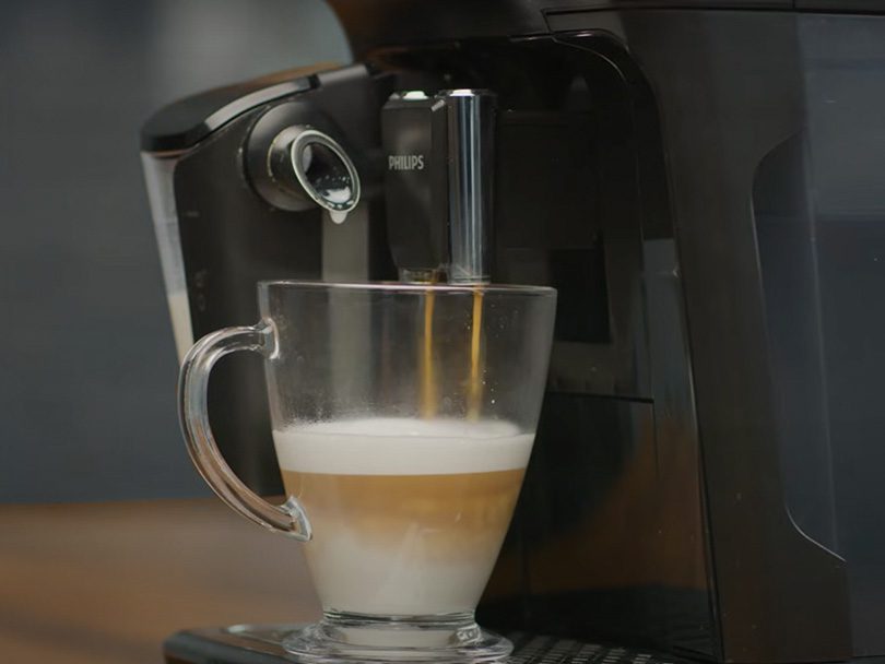 Making a latte macchiato with the Philips 3200
